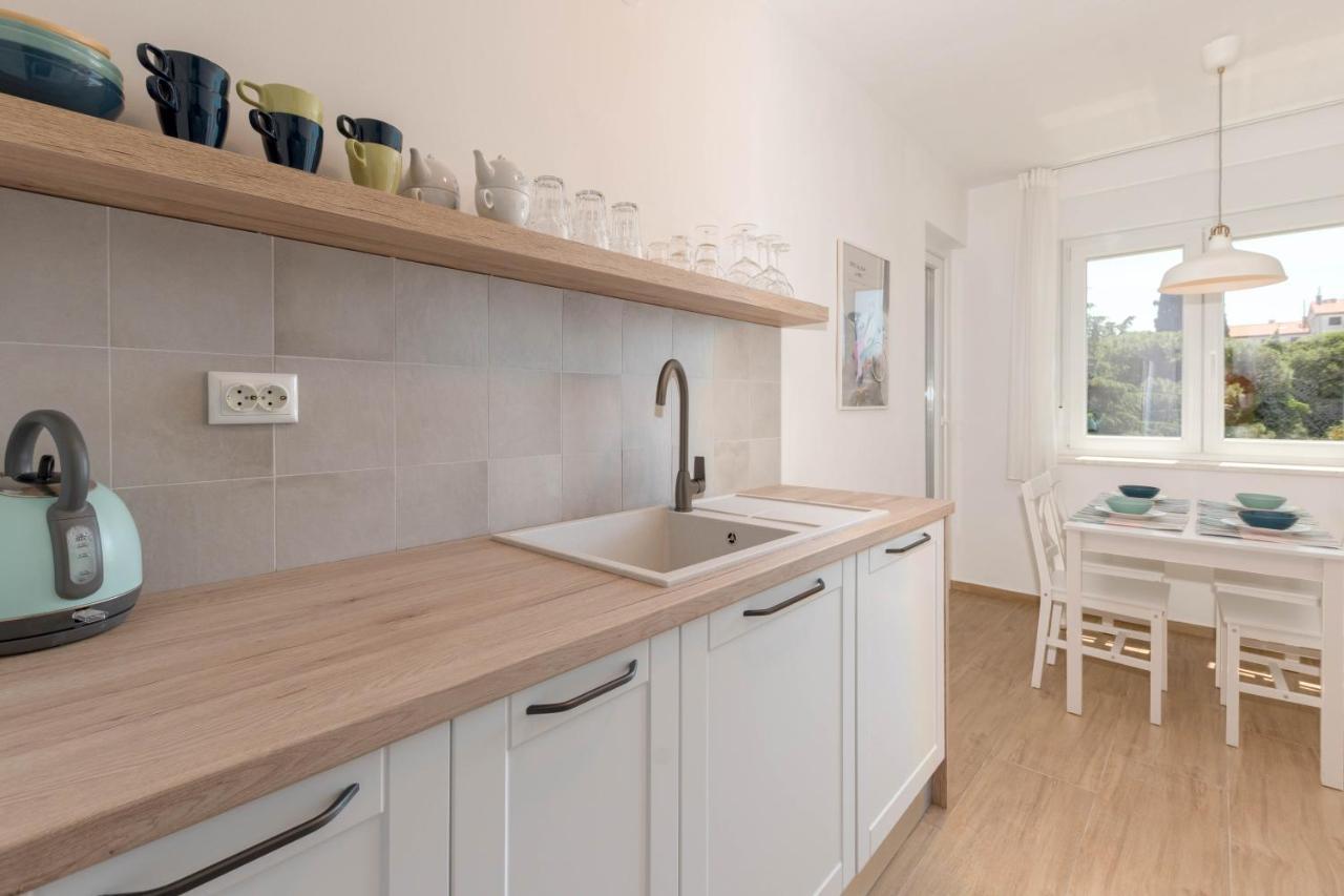Nona Mileva Apartment Pula Eksteriør billede