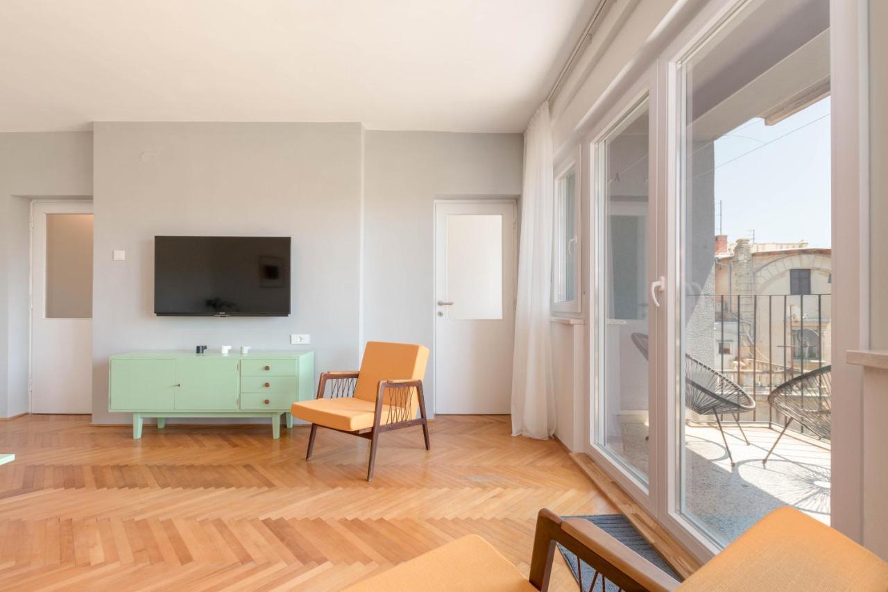 Nona Mileva Apartment Pula Eksteriør billede