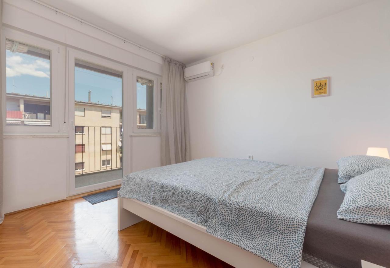Nona Mileva Apartment Pula Eksteriør billede